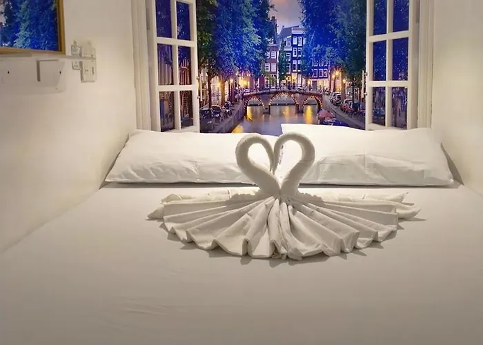 Shejoje Poshtel